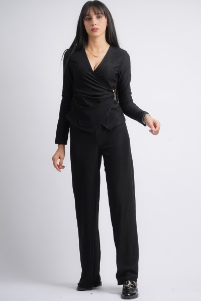 Ensemble noir avec...